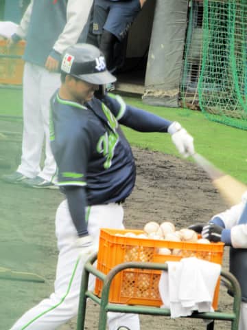 ヤクルト ドラ1松下が左ハムストリングス張りで離脱 ポスト村上に痛恨アクシデント 8日にはプロ1号も