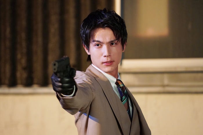 中川大志 「ボクの殺意が恋をした」第2話より(C)読売テレビ