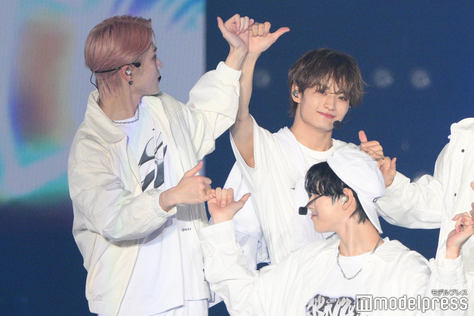 DXTEEN（C）モデルプレス