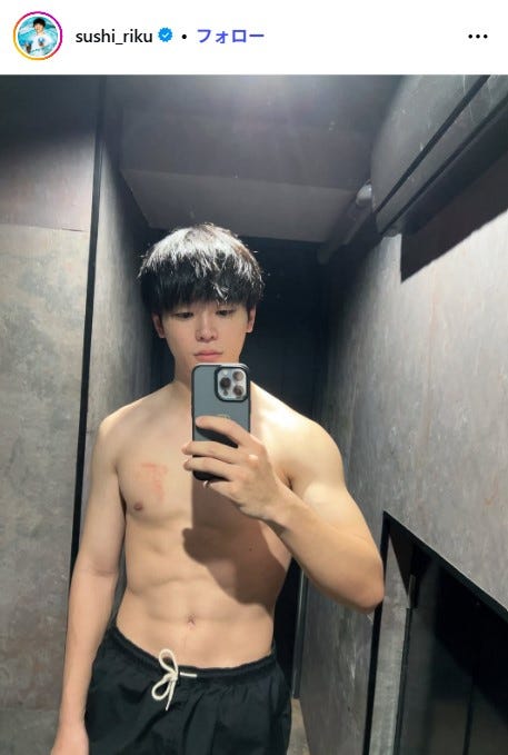 すしらーめん りくInstagramより