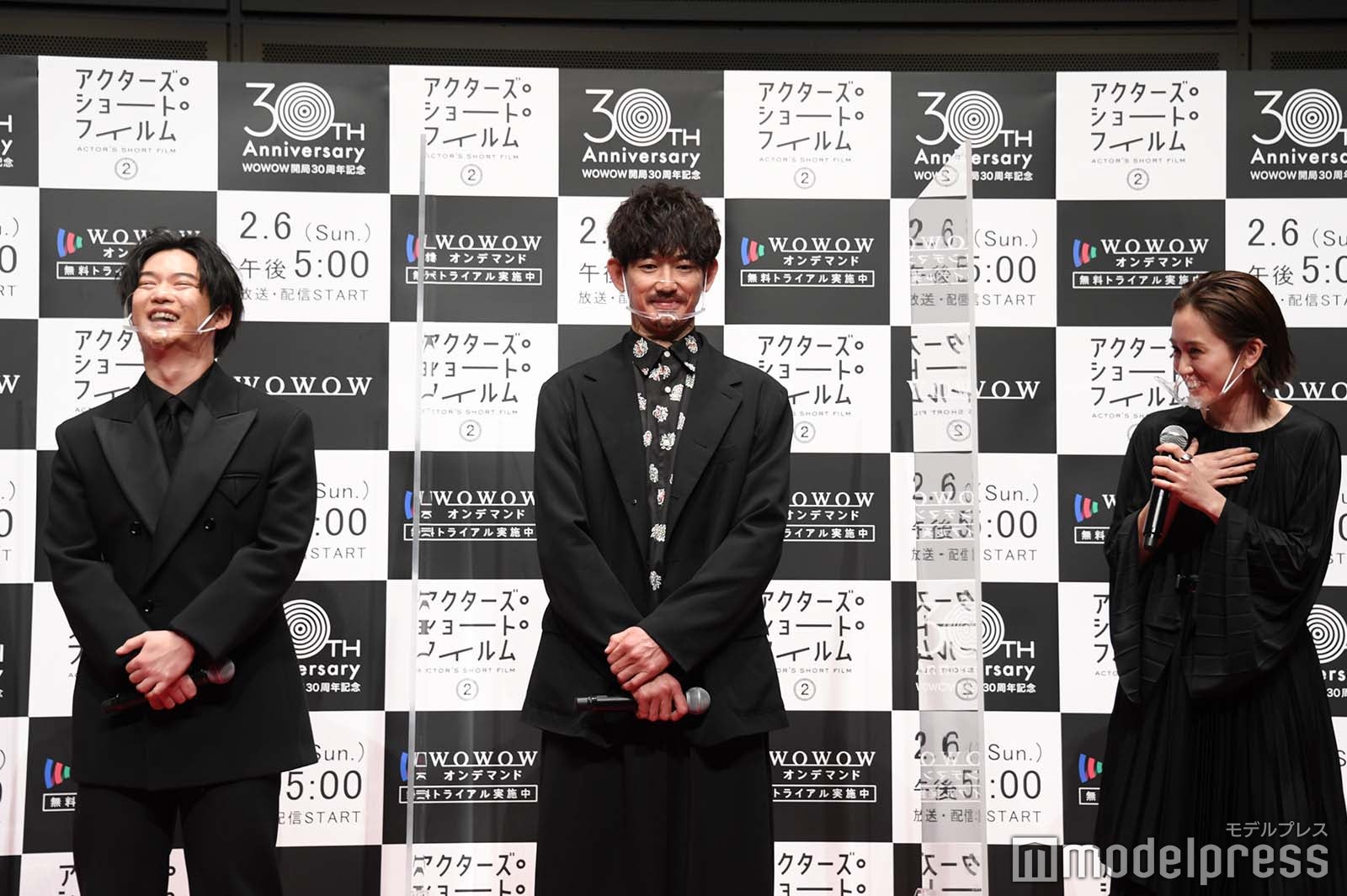 感想を語りたかったが違う質問になってしまった千葉雄大、前田敦子 （C）モデルプレス