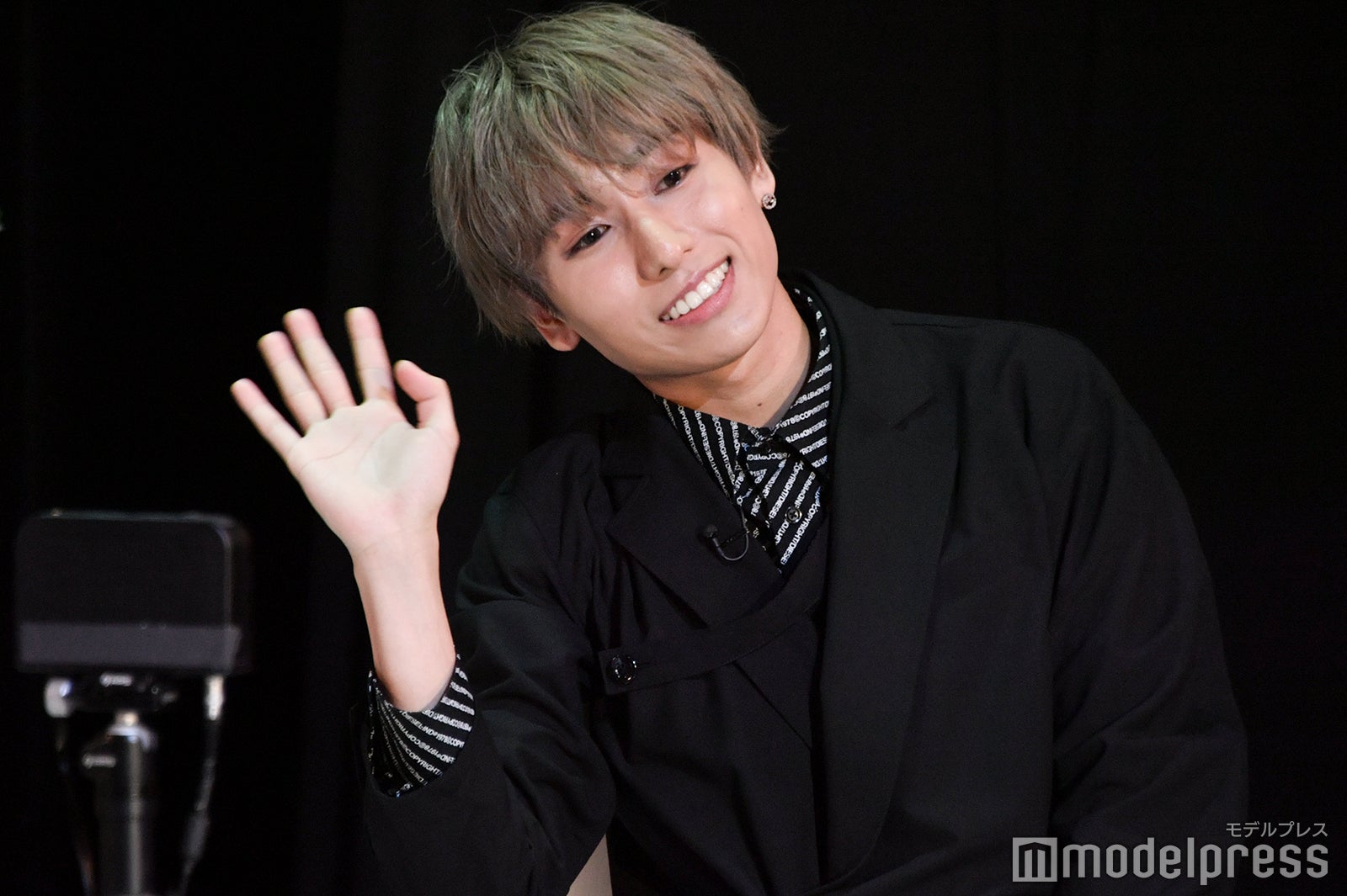 「GYAO!」にて配信された「OWV グループ結成記念生配信特番」より／浦野秀太（C）モデルプレス