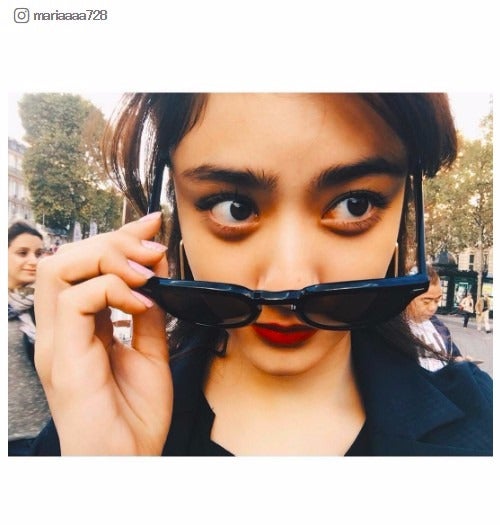 パリでのショット／谷まりあInstagramより