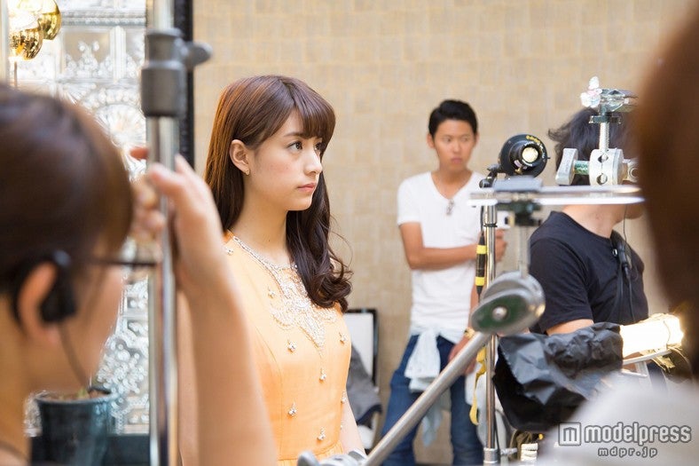 山本美月／新CM「瞳の輝きプロデュース」篇より