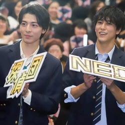 高杉真宙&佐野岳「仮面ライダー鎧武」以来の共演、成長した姿を見せたかった