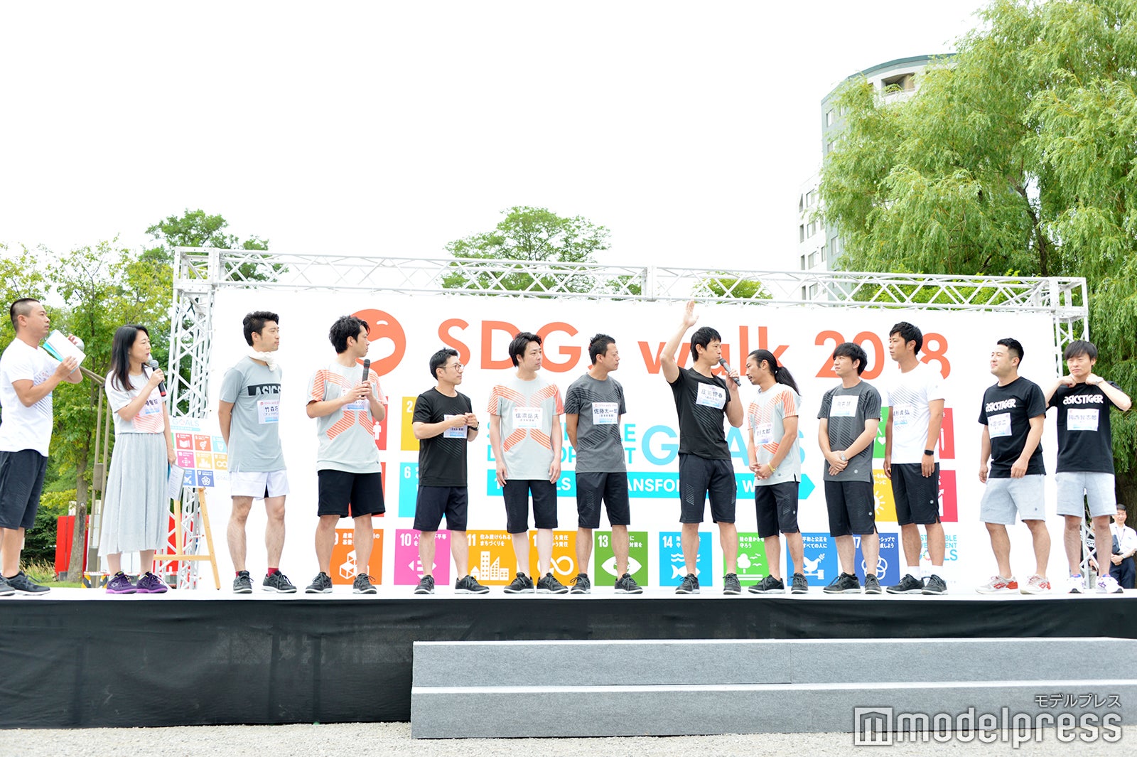 参加する芸人たち（C）モデルプレス