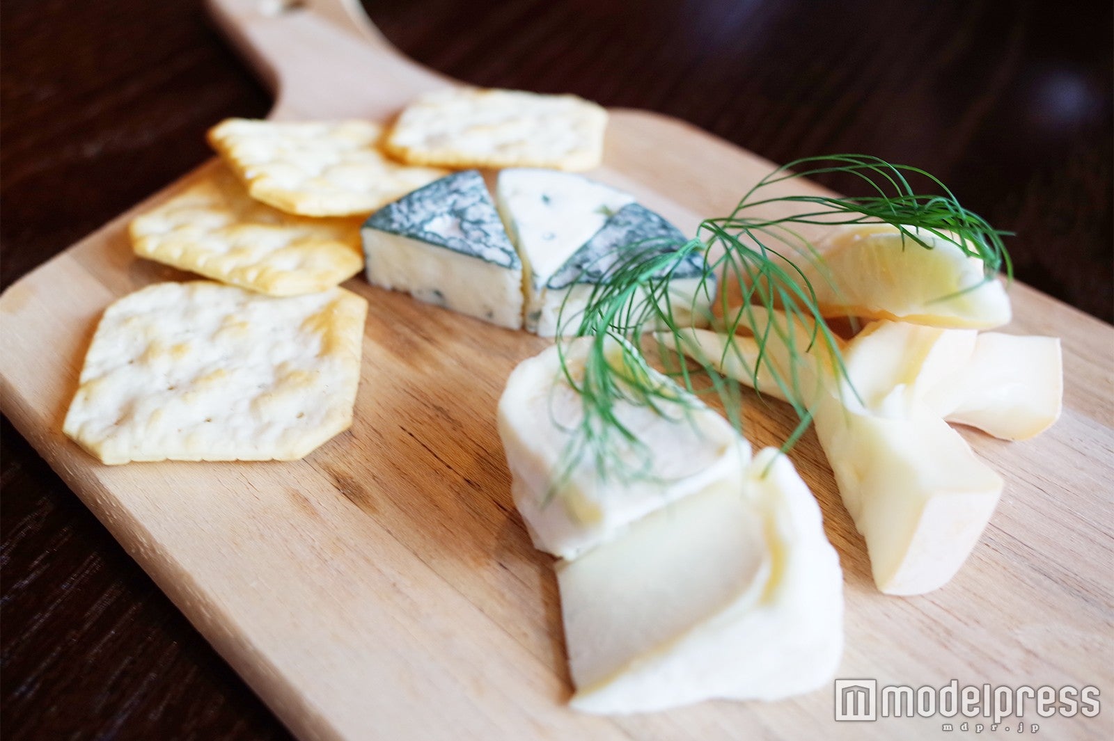 試食会で勝ち残ったチーズの盛り合わせ￥1,300（C）モデルプレス