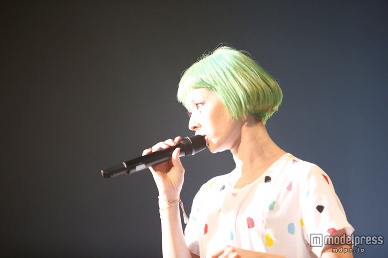 木村カエラ、5年ぶりライブハウスツアーでサプライズ発表＜ライブレポ＞