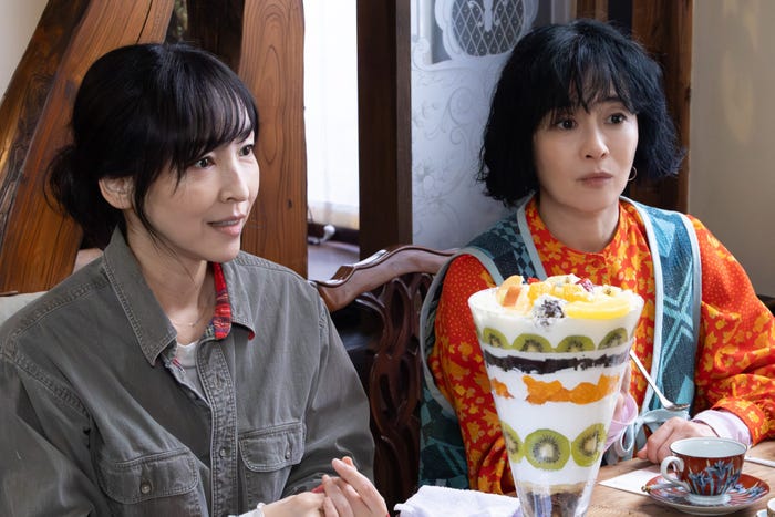 麻生久美子、坂井真紀「ぼくたちん家」第5話(C)日本テレビ