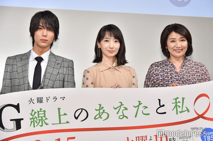 中川大志、波瑠、松下由樹(C)モデルプレス