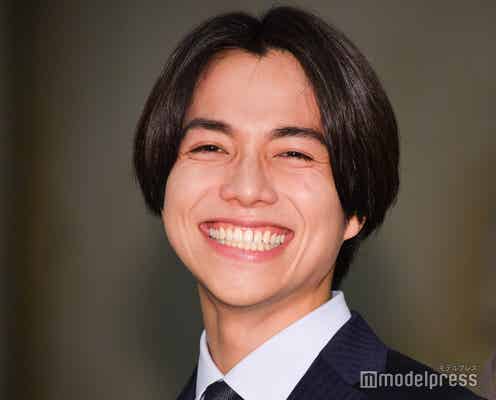 ジャニーズWEST重岡大毅「おかげで巻く」「ギャップに萌える」共演者から褒めちぎられる<それってパクリじゃないですか?>