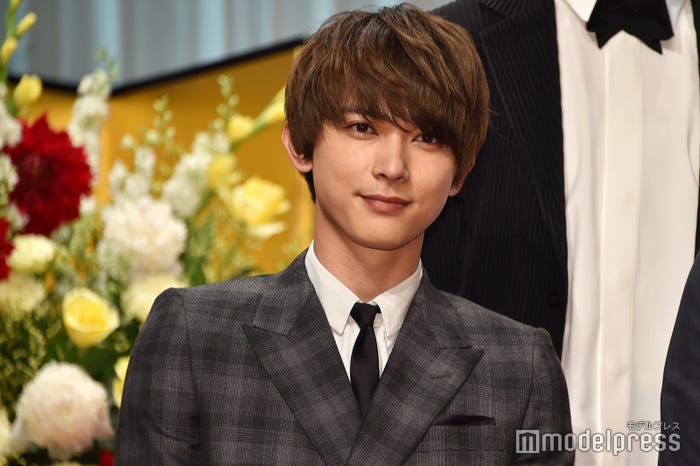 吉沢亮(C)モデルプレス