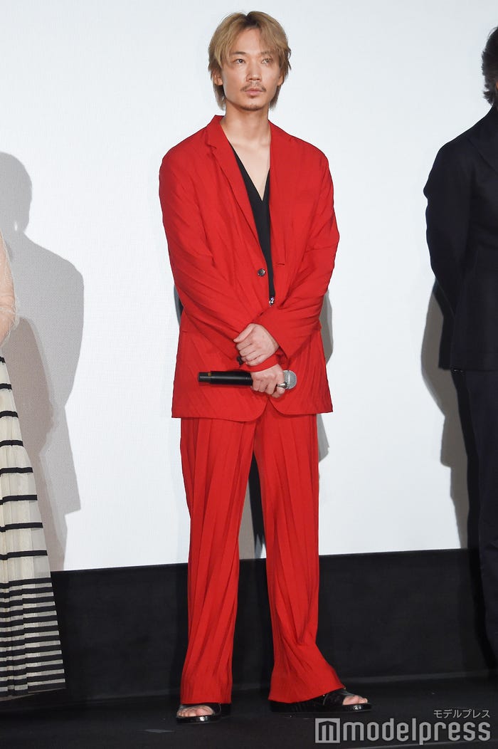 綾野剛 (C)モデルプレス
