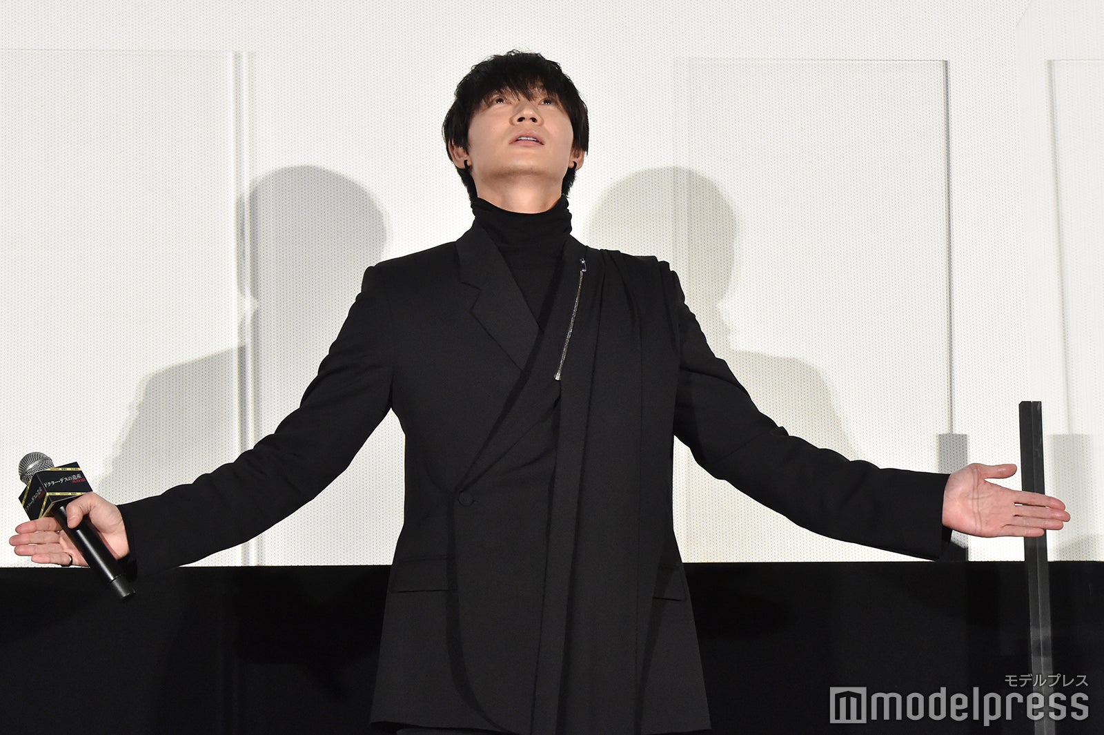 綾野剛 （C）モデルプレス