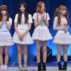 ミニスカ姿でキュートなパフォーマンスを行ったSilent Siren(左から)あいにゃん、ひなんちゅ、すぅ、ゆかるん