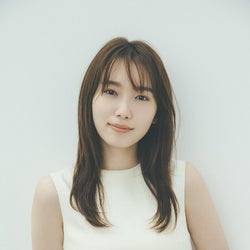 飯豊まりえ、テレ東グルメドラマで主演!孤独な“ボッチ飯”食べ尽くす 相手役は柄本時生「ひねくれ女のボッチ飯」