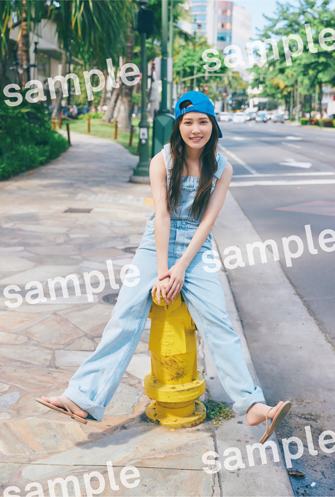 加藤史帆／SHIBUYA TSUTAYA限定ポストカード（撮影／三瓶康友）