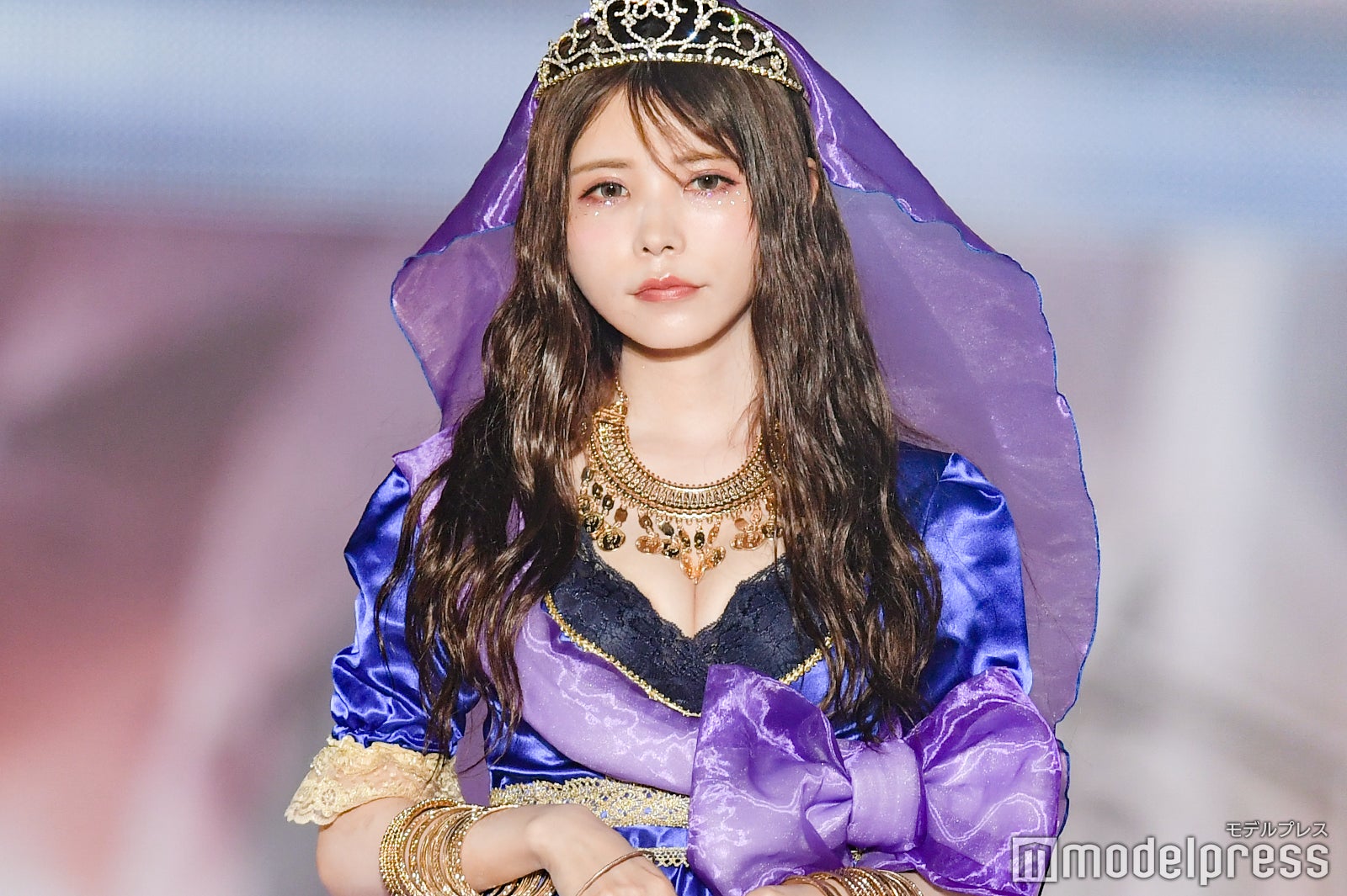 益若つばさ（C）モデルプレス