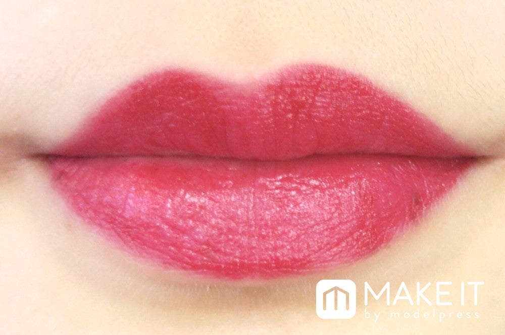 ANNA SUI／リップスティック F／F400 使用 (C)メイクイット