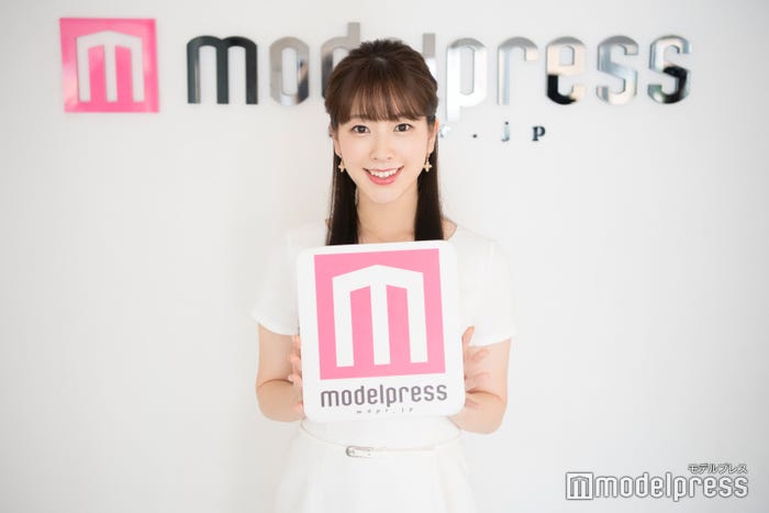 三上真奈アナウンサー(C)モデルプレス