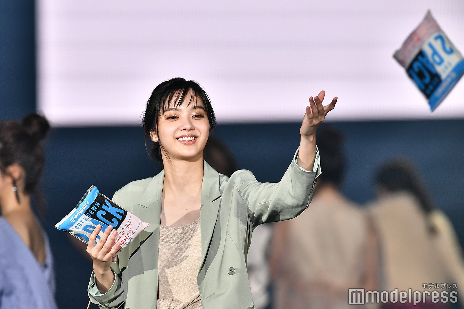 新川優愛（C）モデルプレス