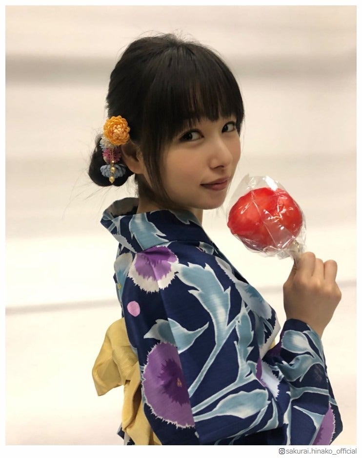 桜井日奈子、浴衣で振り返りショットに「可愛すぎ」と絶賛の声