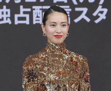「どう考えても優勝」「誰？！」「変貌凄まじい」戸田の母親役女優 実は57歳、オフの透明感すごっ！反響に「とても嬉しく」