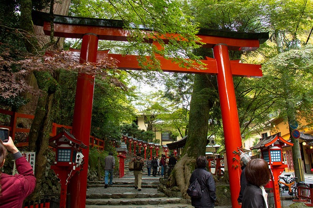 貴船神社 by uetchy