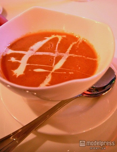 旨味がたっぷりつまったロブスターのビスク