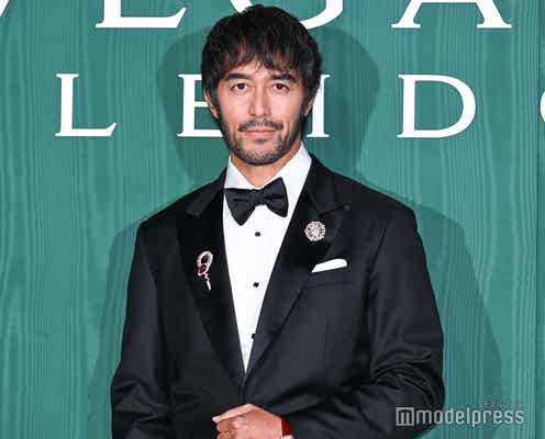 阿部寛、日曜劇場「キャスター」でブルガリ腕時計着用「仕事にあった存在価値を示してくれる」【ブルガリ展覧会フォトコール第二夜】