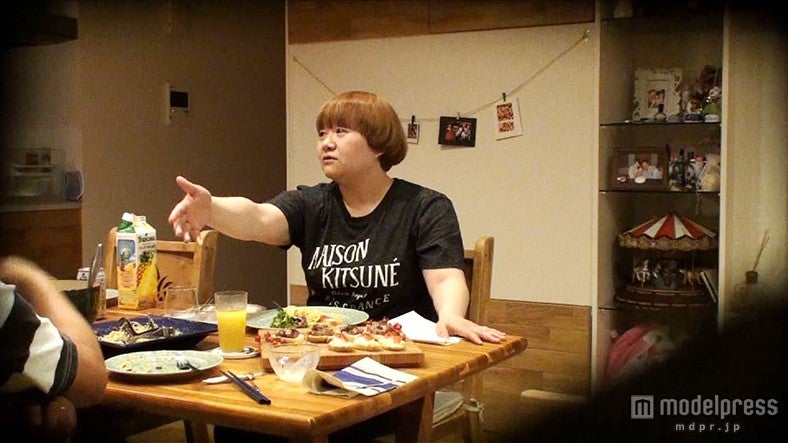 ハリセンボン・近藤春菜をターゲットにモニタリング（C）TBS