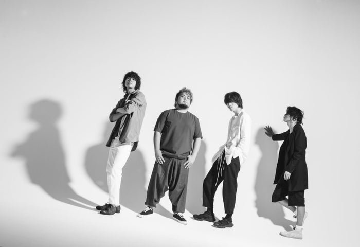 ヤンキー怖い でも お笑い芸人 バッドボーイズ佐田正樹の半生を描いた映画 デメキン の主題歌をlego Big Morlが書き下ろし モデルプレス ヤンキー怖い でも お笑い芸人 バッドボーイズ佐田正樹の半生を描いた映画 デメキン の主題歌をlego Big Morlが書き下ろし モデルプレス