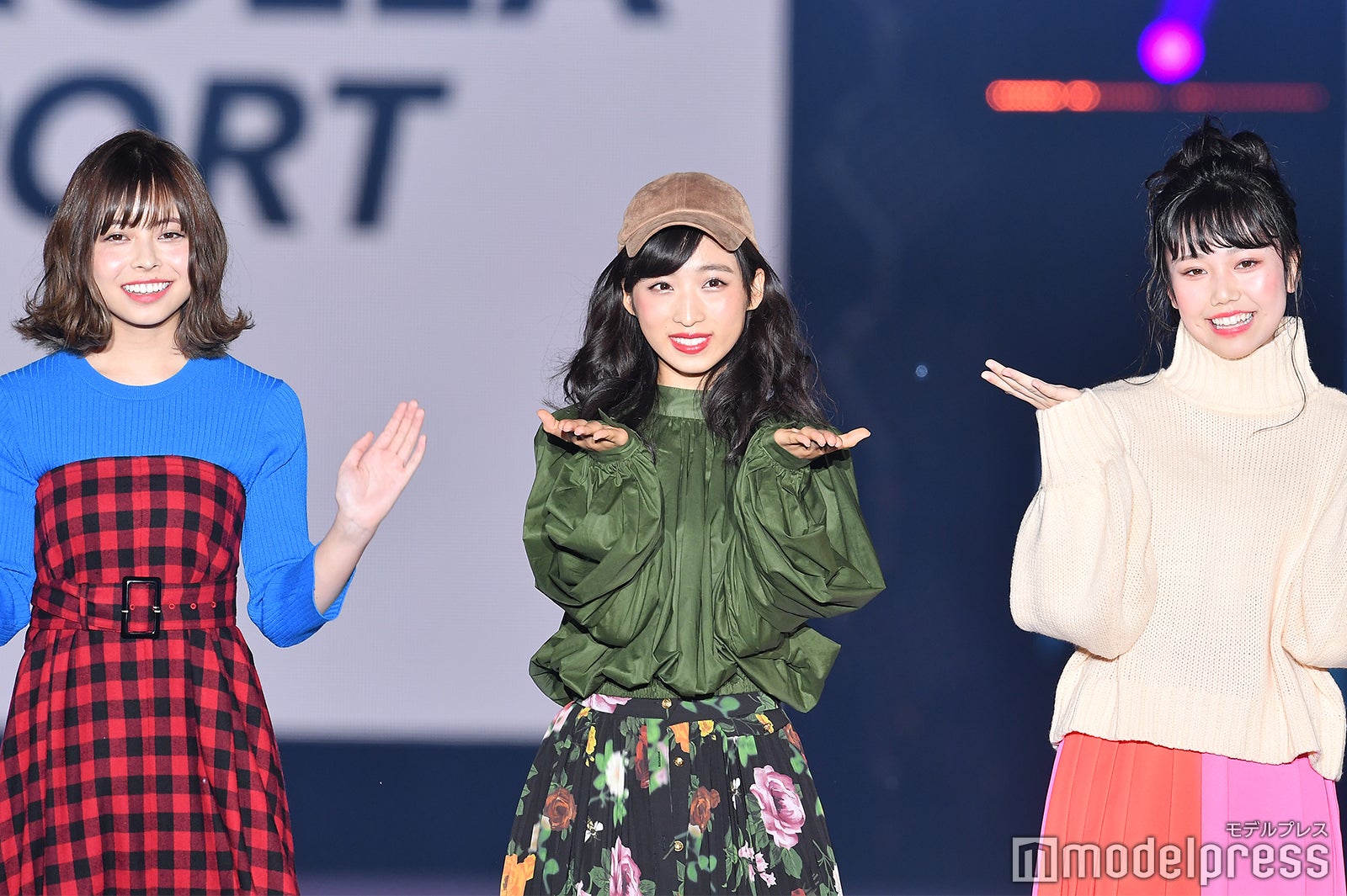 人見古都音 、小栗有以 、長久玲奈（C）モデルプレス