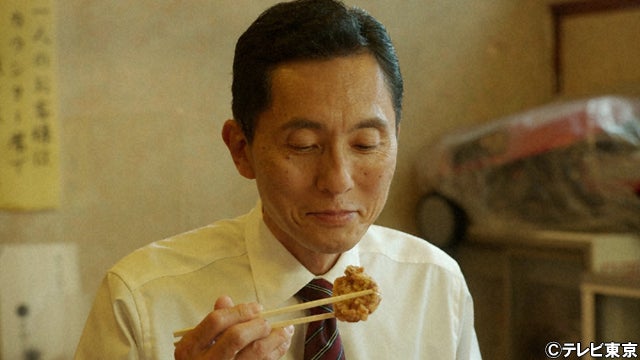 ガラケー愛用の松重豊 五郎 アプリ開発会社ceoとの商談でヘトヘト モデルプレス ガラケー愛用の松重豊 五郎 アプリ開発会社ceoとの商談でヘトヘト モデルプレス