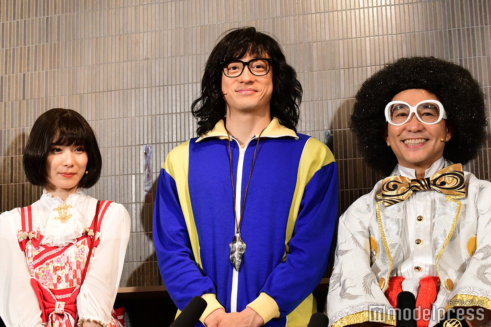 松岡茉優、山本耕史、八嶋智人（C）モデルプレス