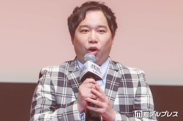 霜降り明星せいや、別人級メイク姿公開「エレベーターでこれはかなり緊張した」