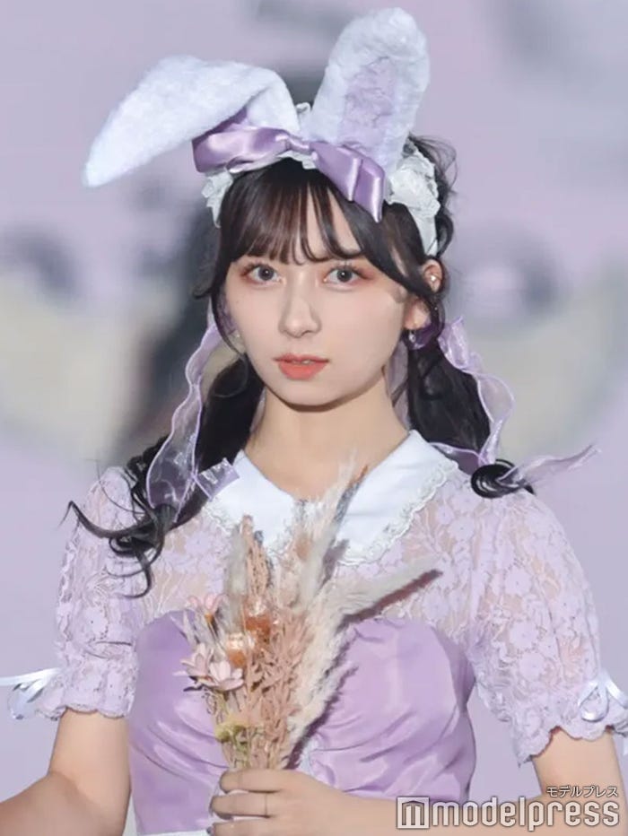 nanakoななこ(C)モデルプレス