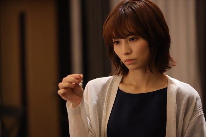 市川由衣 (C)フジテレビ