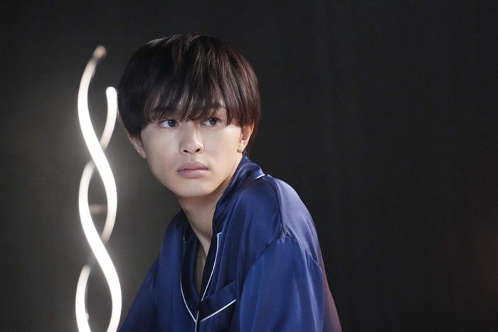 草川拓弥「ビジネス婚-好きになったら離婚します-」第2話より(C)「ビジネス婚」製作委員会・MBS