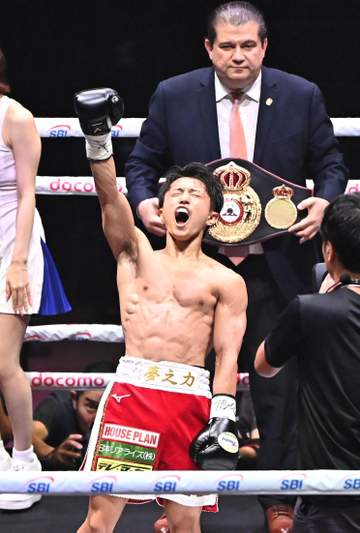 井上尚弥超え史上最速勝利！石井武志が衝撃65秒KOで世界王座獲得 大橋会長も驚き「ガッツさんが降りてきた」お別れの会で勝利約束