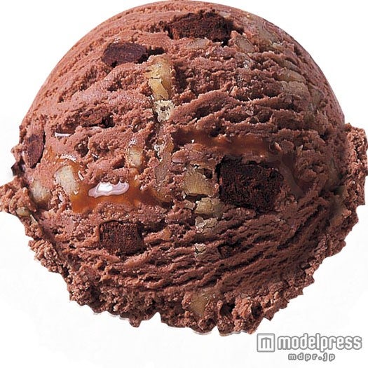 「ジャーマンチョコレートケーキ」2015年1月1日～3月末発売