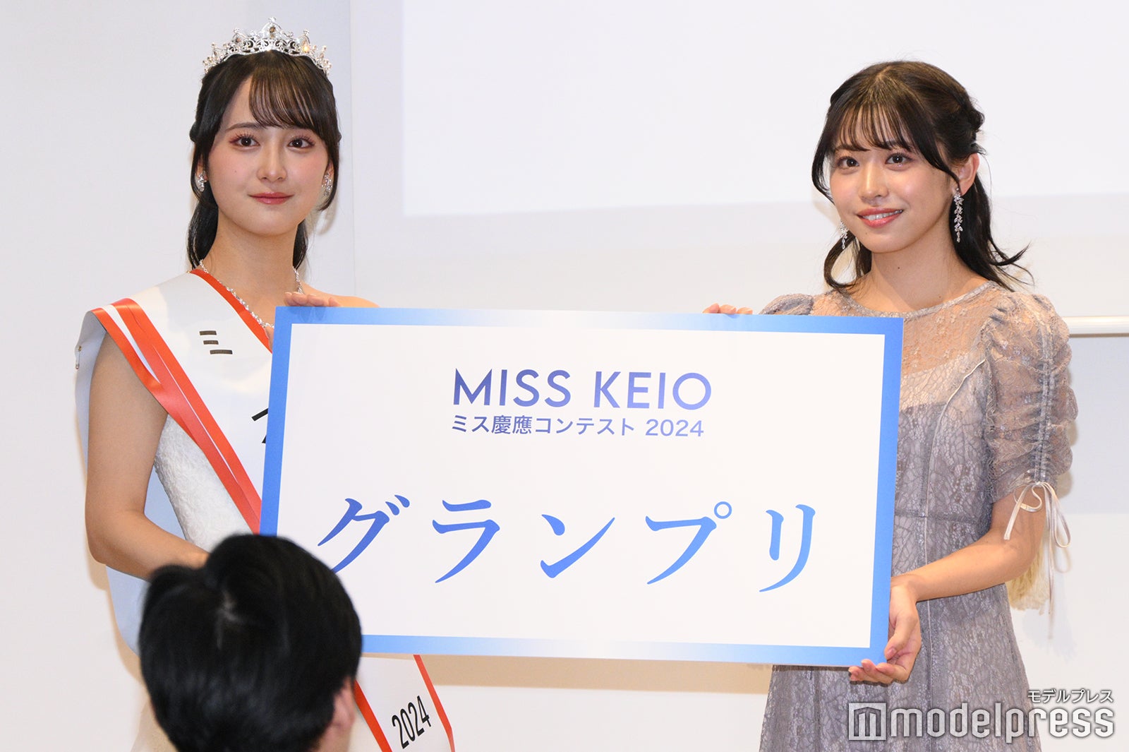 齊藤美雅さん、野口結夢さん「ミス慶應2024」（C）モデルプレス