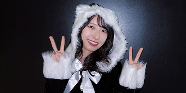 日向坂46金村美玖“超ミニ丈”サンタ姿で美脚大胆披露「可愛すぎる
