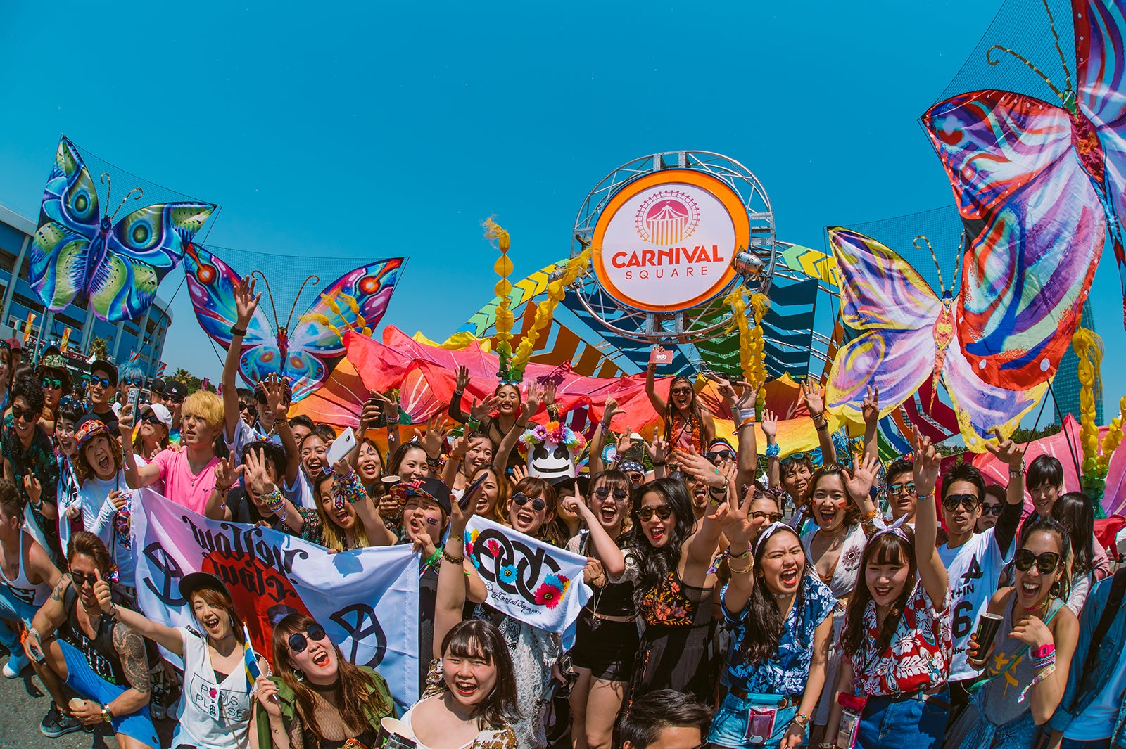 （C）Scott-Hutchinson-for-Insomniac-1