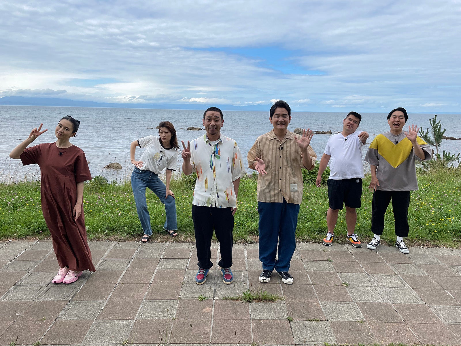 （左から）坂井真紀、ヒコロヒー、千鳥、ジェラードン（アタック西本、かみちぃ）（C）日本テレビ