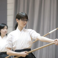 乃木坂46西野七瀬 薙刀写真 が初お披露目 早くも話題 あさひなぐ 齋藤飛鳥 生駒里奈らキャストコメント到着 舞台キャスト キャラクター相関図あり モデルプレス