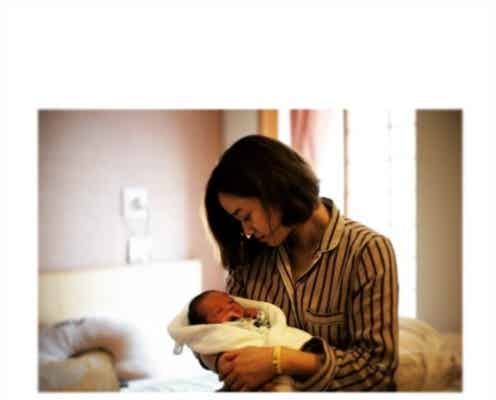 第1子出産の宮城舞「モデルなんて顔じゃなくなってます」 愛息子と2ショットで母の顔