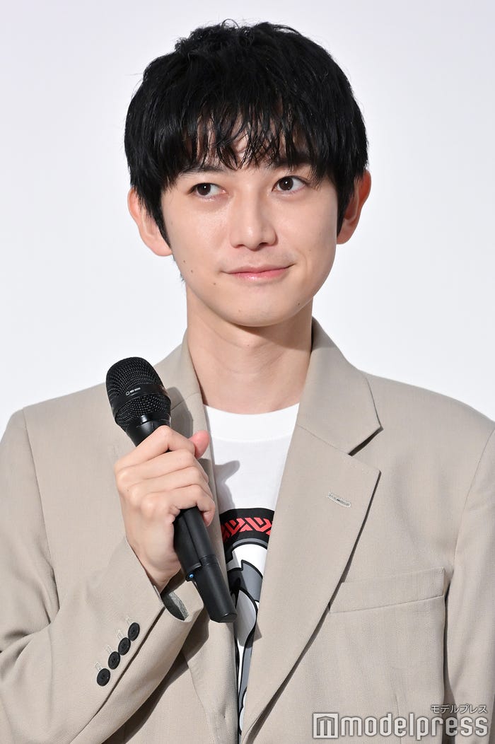 本郷奏多(C)モデルプレス