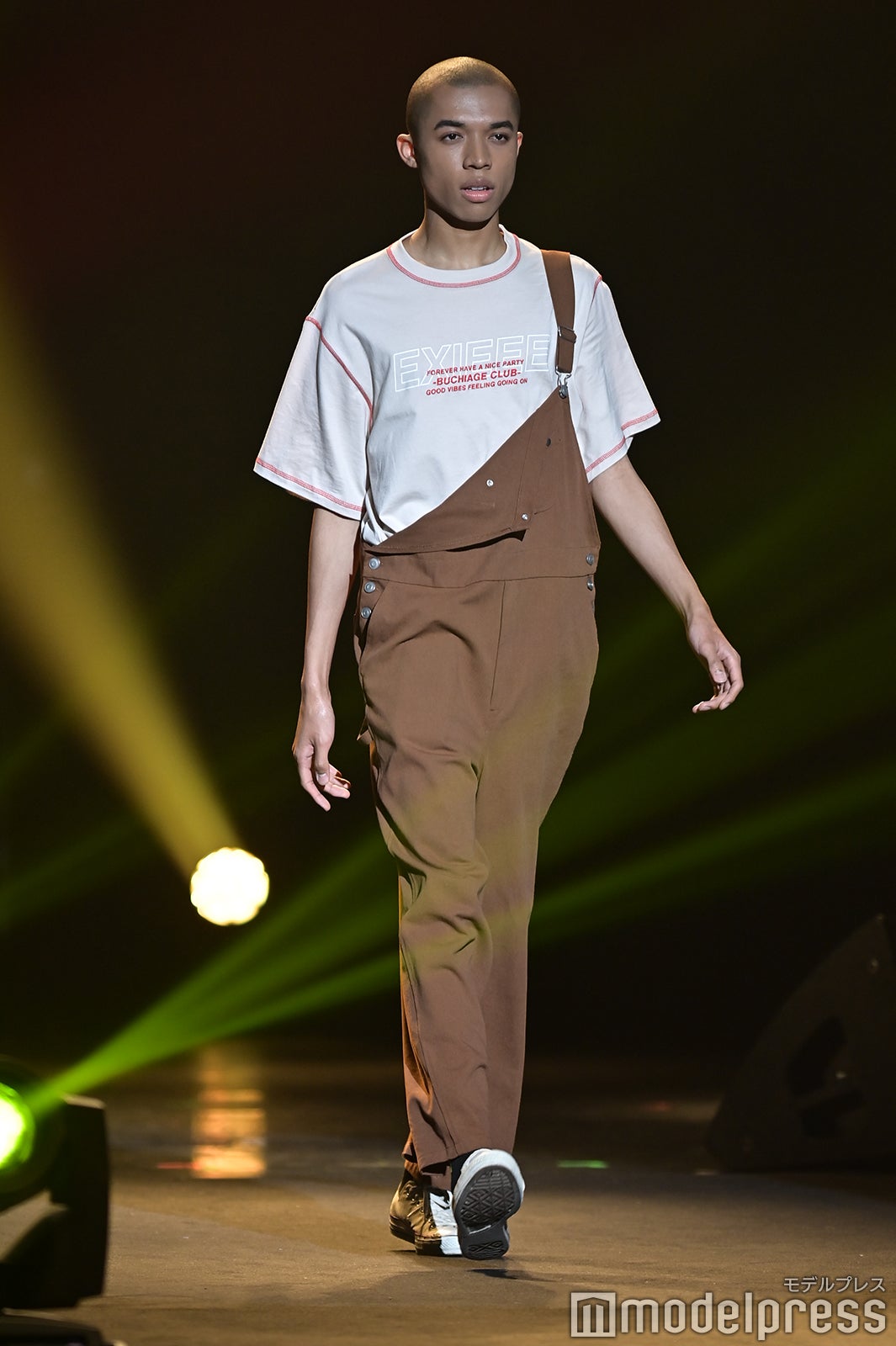 （C）モデルプレス