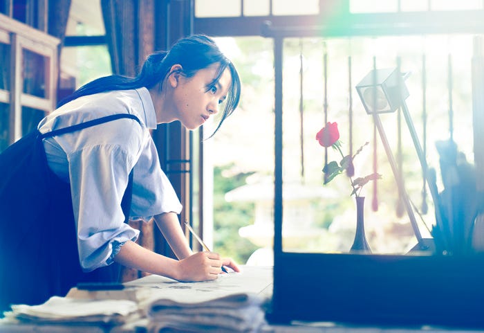 清原果耶(C)砥上裕將/講談社(C)2022映画「線は、僕を描く」製作委員会